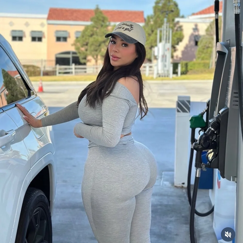 Women's Gray two piece pant set - Picture 4 of 5
